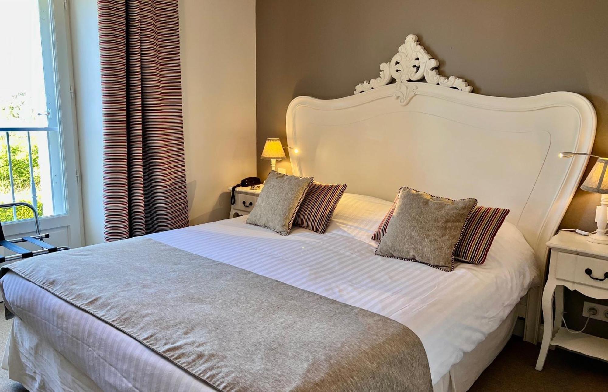 Chateau Hotel Edward 1Er Monpazier Eksteriør bilde
